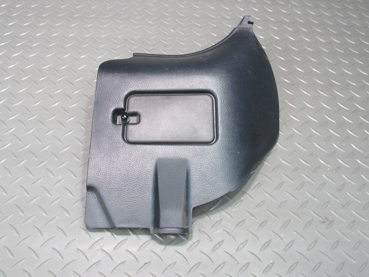 01-05 Lexus JCE10L IS300 Front Left & Right Lower Kick Trim Cover Panel Set OEM