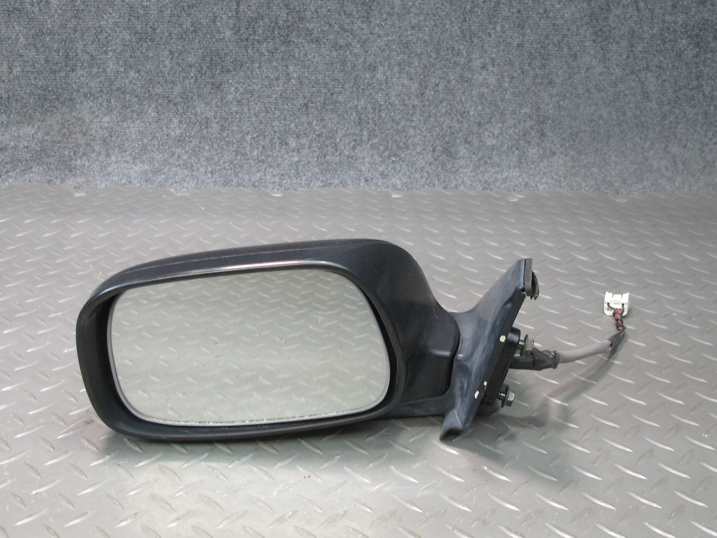 01-03 Lexus JCE10 IS300 Left Exterior Side View Power Heated Mirror OEM