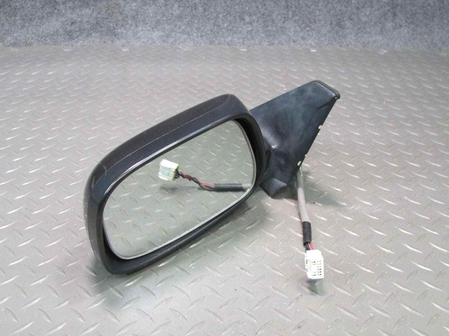 01-03 Lexus JCE10 IS300 Left Exterior Side View Power Heated Mirror OEM