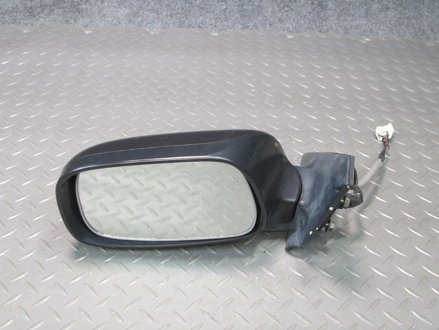 01-03 Lexus JCE10 IS300 Left Exterior Side View Power Heated Mirror OEM