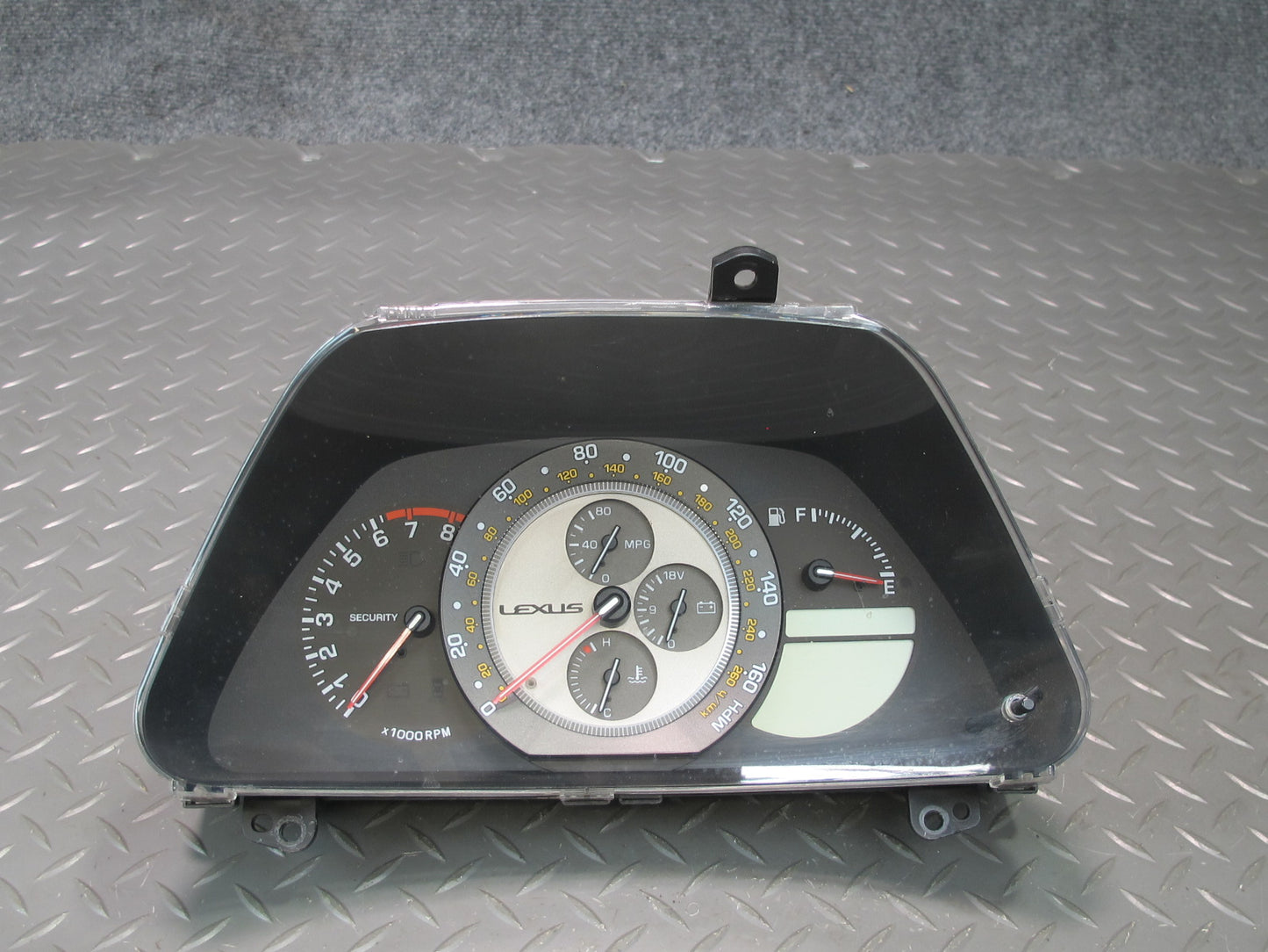 2001 Lexus JCE10L IS300 A/T Instrument Cluster Gauge Speedometer 83800-53220 OEM