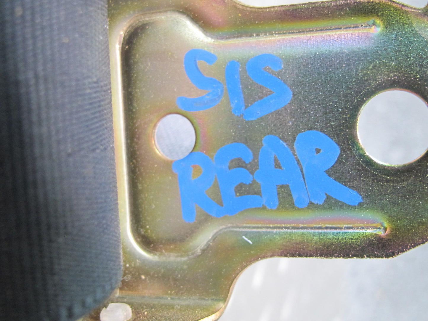 01-05 LEXUS IS300 REAR LEFT CENTER RIGHT SIDE SEATBELT RETRACTOR SET OEM