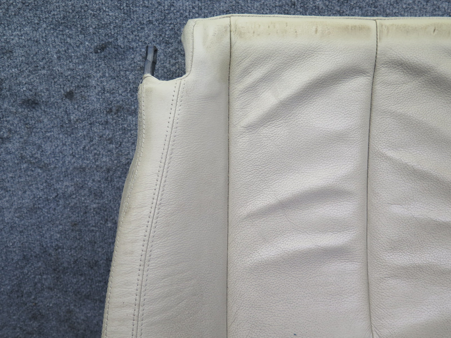 05-06 Mercedes R171 Slk-class Front Left Leather Seat Lower Cushion Beige OEM