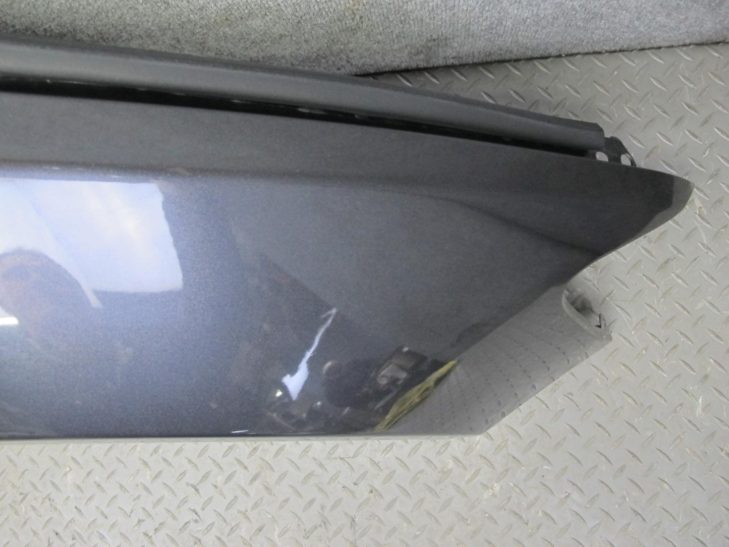 01-05 Lexus JCE10L IS300 Front Right Fender Shell Cover Panel Graphite Gray OEM