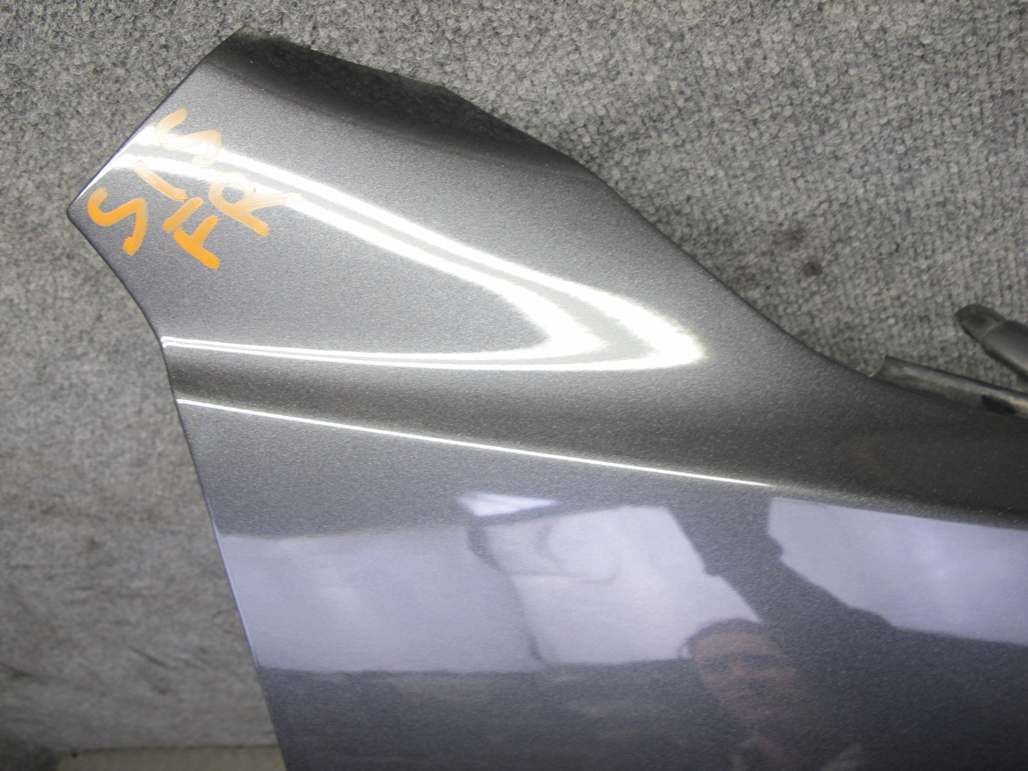 01-05 Lexus JCE10L IS300 Front Right Fender Shell Cover Panel Graphite Gray OEM