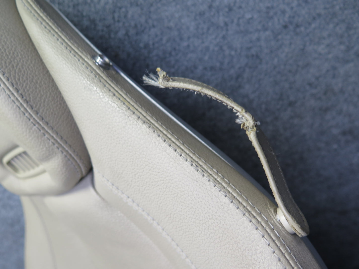 05-06 Mercedes R171 Slk-class Front Left Leather Seat Upper Cushion Beige OEM