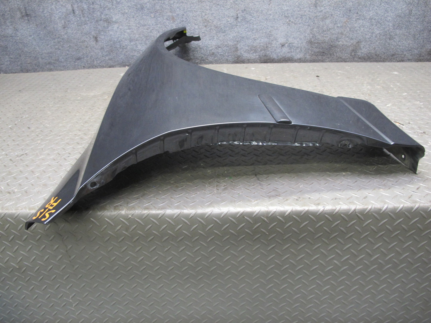 01-05 Lexus JCE10L IS300 Front Right Fender Shell Cover Panel Graphite Gray OEM