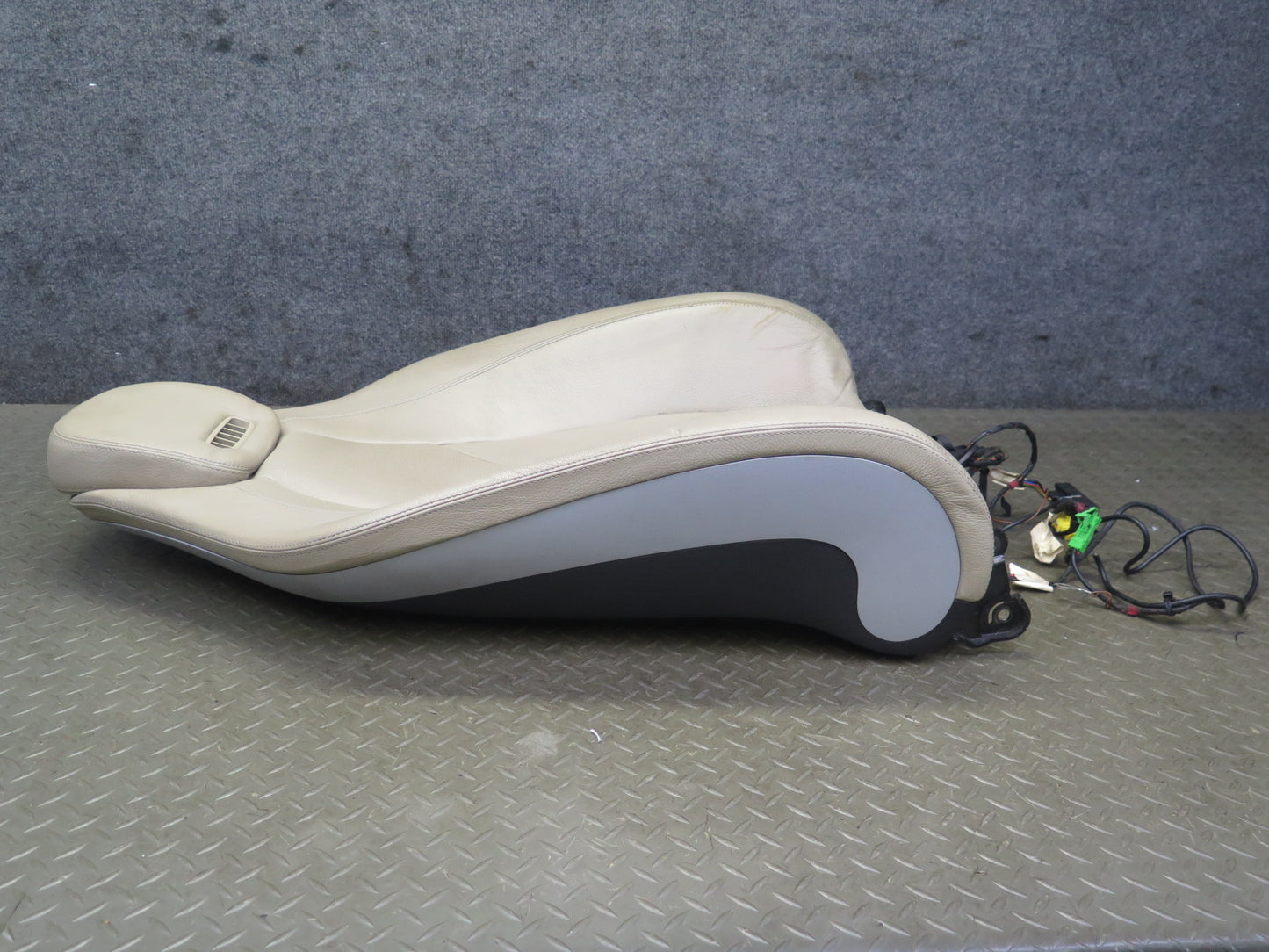 05-06 Mercedes R171 Slk-class Front Left Leather Seat Upper Cushion Beige OEM