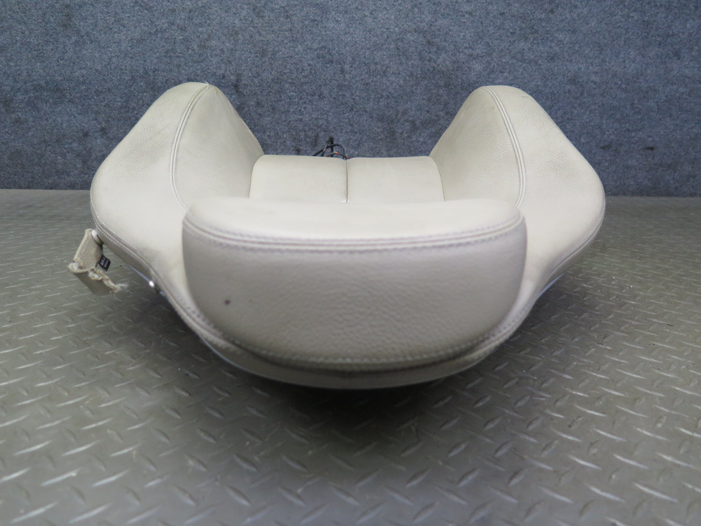 05-06 Mercedes R171 Slk-class Front Left Leather Seat Upper Cushion Beige OEM