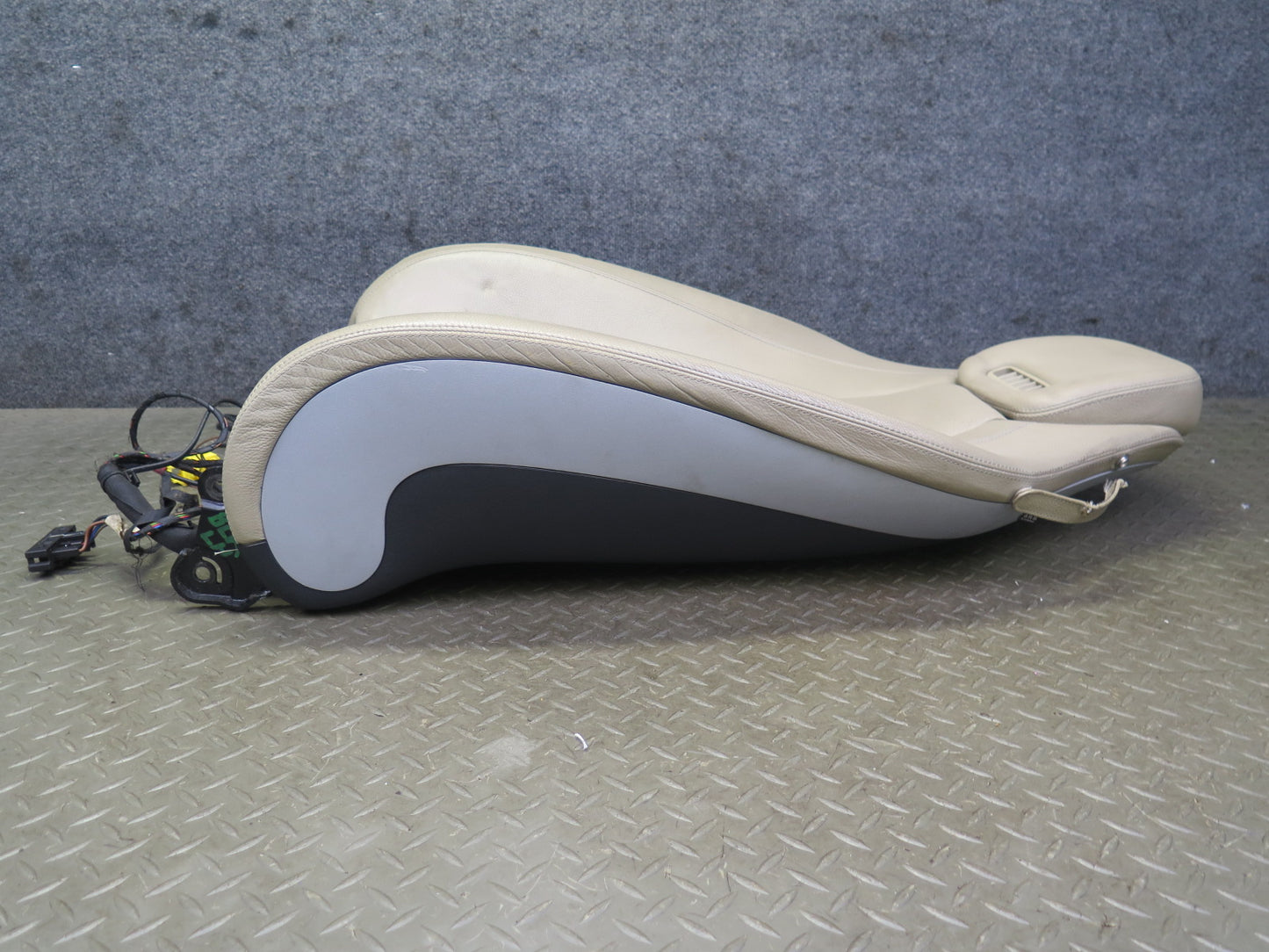 05-06 Mercedes R171 Slk-class Front Left Leather Seat Upper Cushion Beige OEM