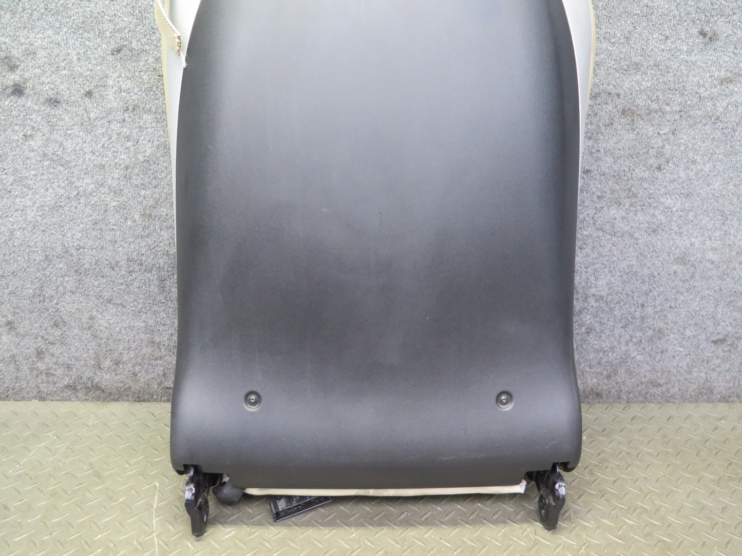 05-06 Mercedes R171 Slk-class Front Left Leather Seat Upper Cushion Beige OEM