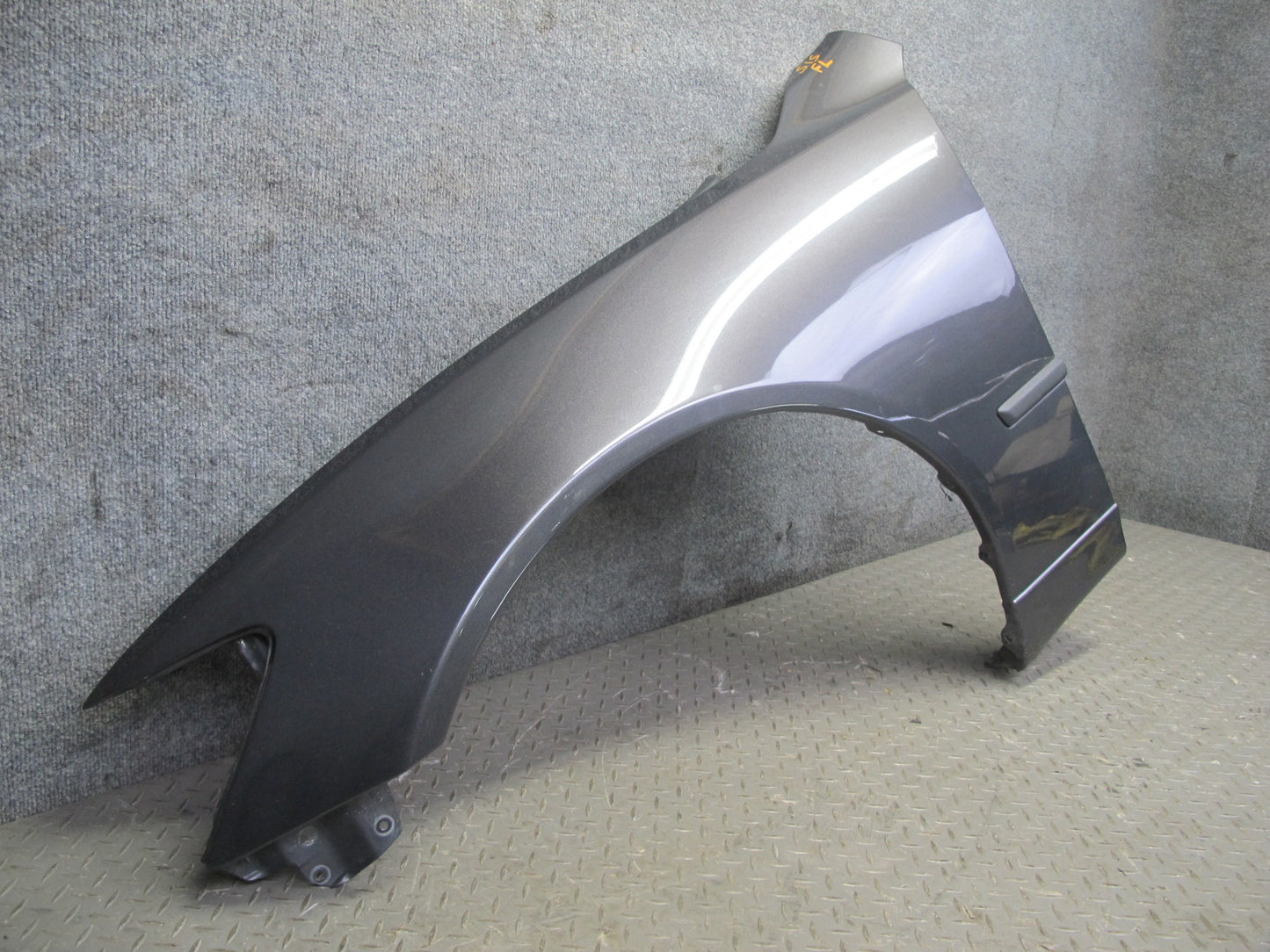 01-05 Lexus JCE10L IS300 Front Left Fender Shell Cover Panel Graphite Gray OEM