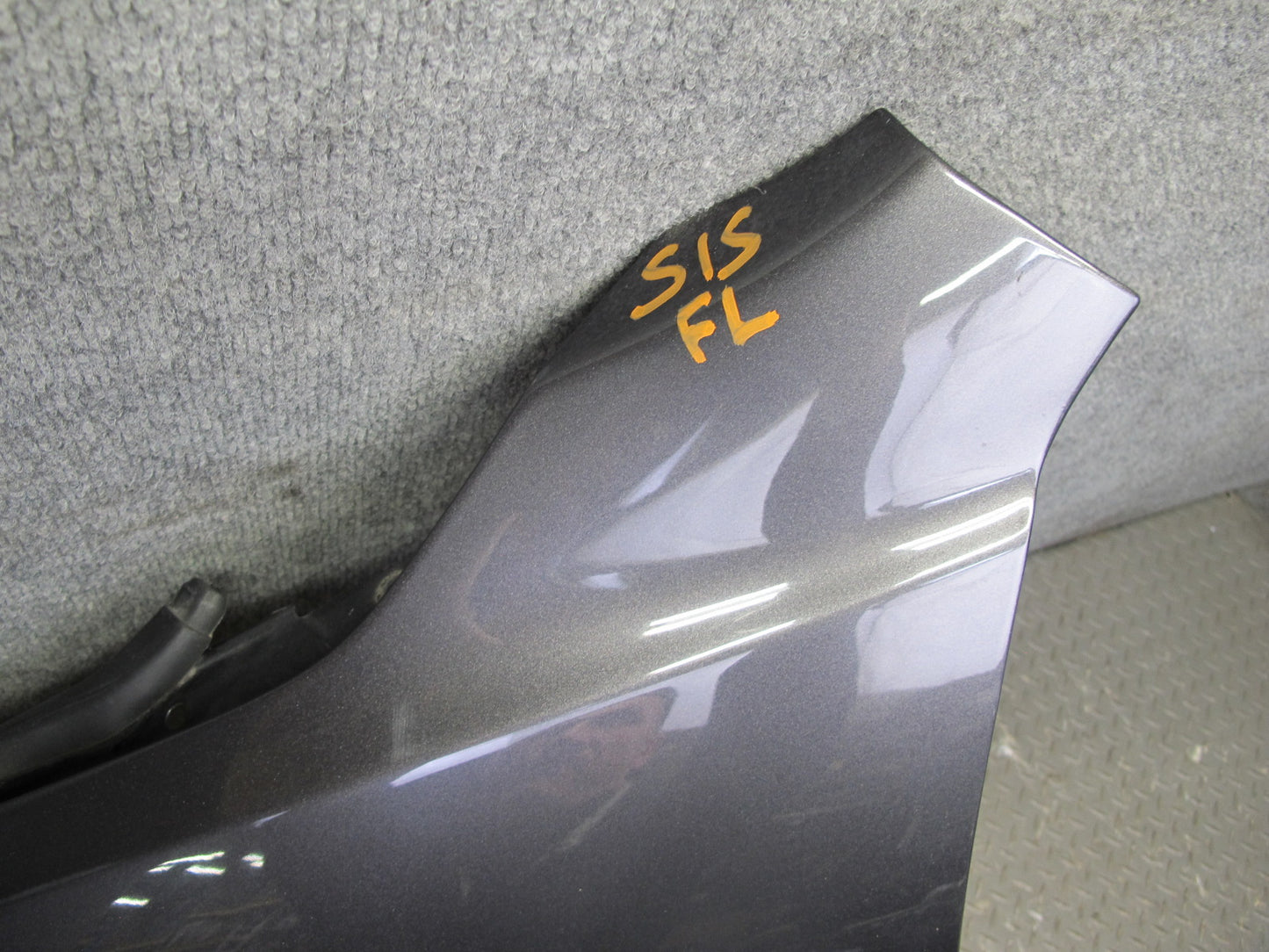 01-05 Lexus JCE10L IS300 Front Left Fender Shell Cover Panel Graphite Gray OEM