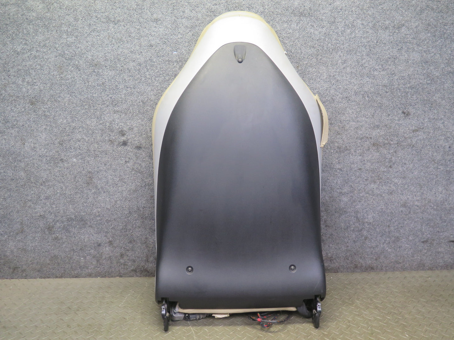 05-06 Mercedes R171 Slk-class Front Right Leather Seat Upper Cushion Beige OEM