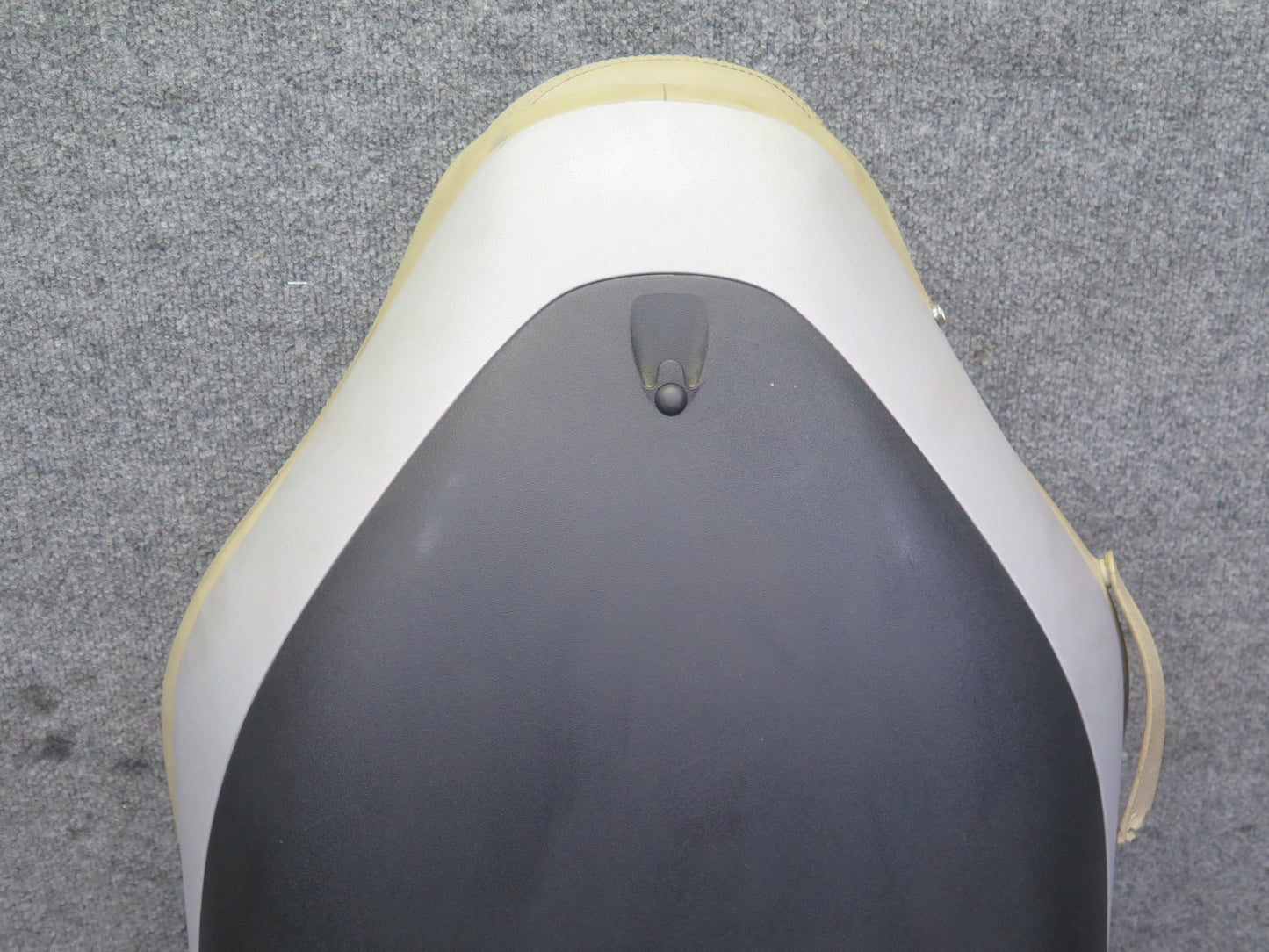 05-06 Mercedes R171 Slk-class Front Right Leather Seat Upper Cushion Beige OEM