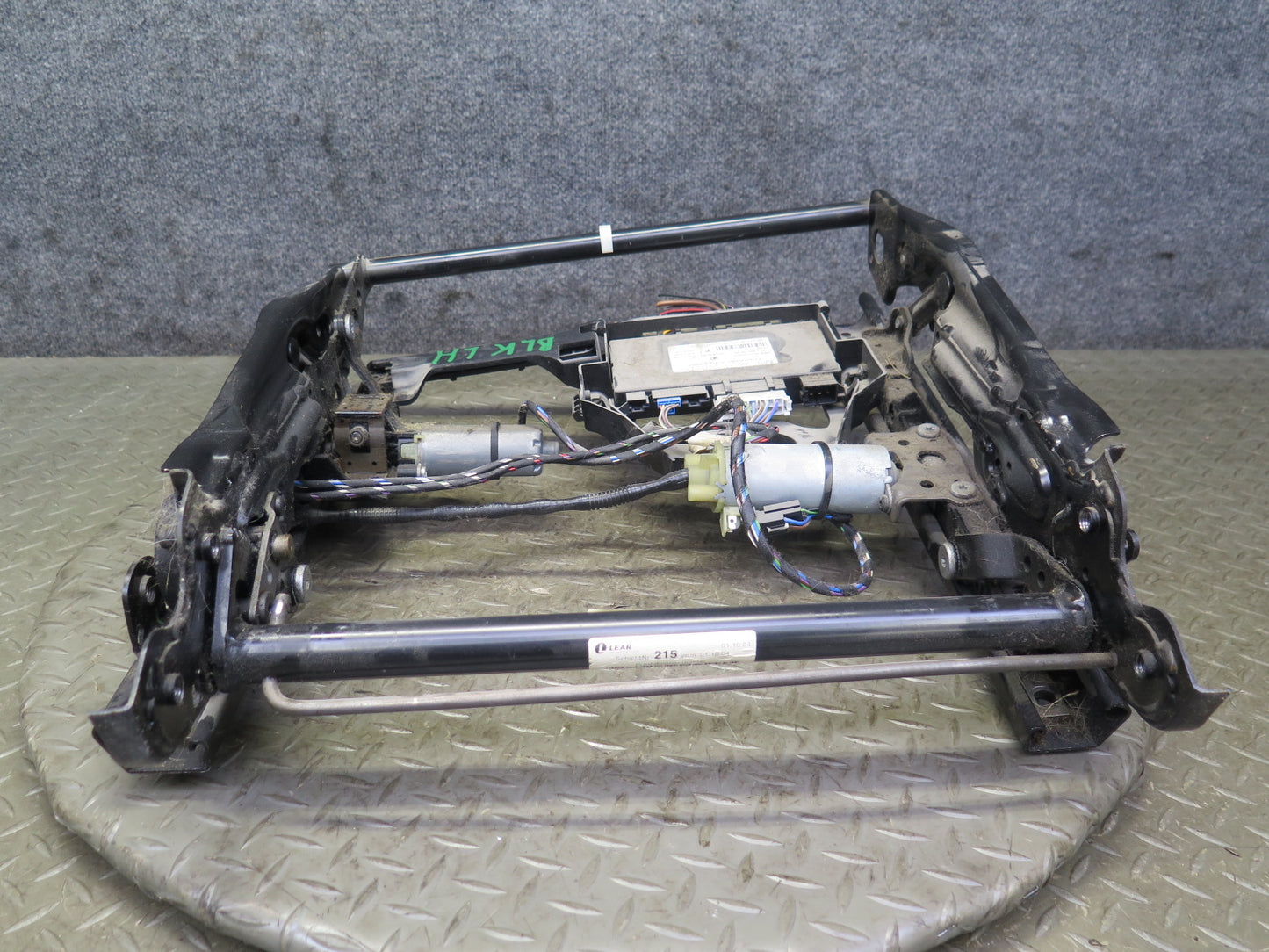 05-08 Mercedes R171 Slk-class Front Left Seat Track w Motors & Module Assy OEM