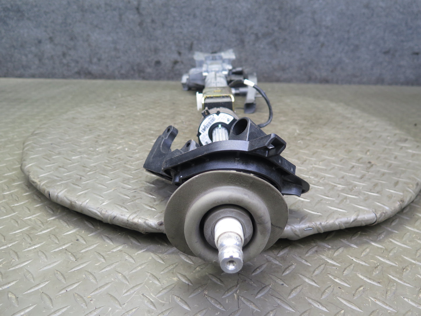 01-06 BMW E46 330ci M/T Steering Column 77K Miles OEM