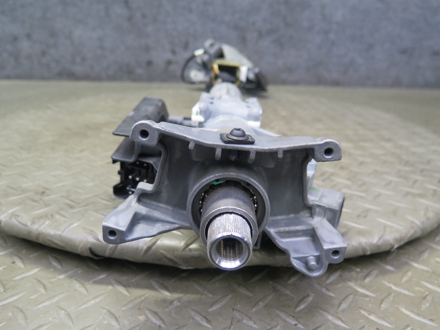 01-06 BMW E46 330ci M/T Steering Column 77K Miles OEM