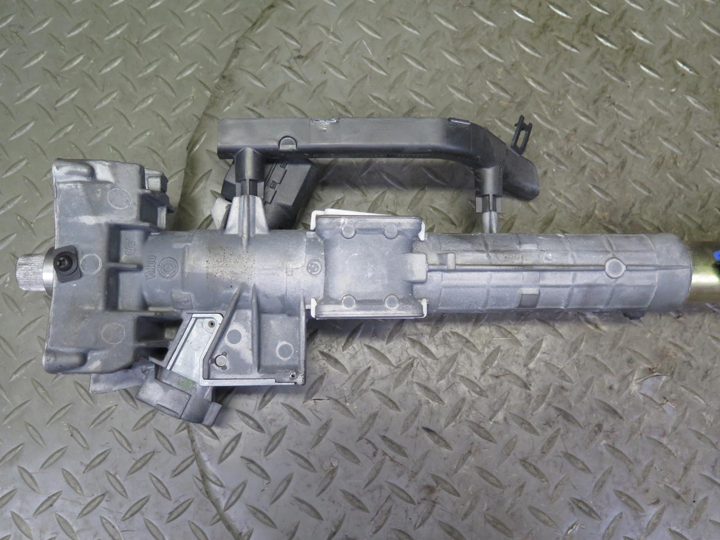 01-06 BMW E46 330ci M/T Steering Column 77K Miles OEM