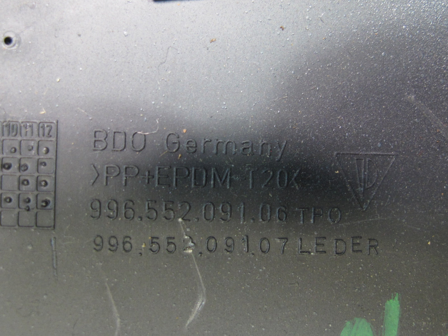 1999-2005 Porsche 911 996 Center Console Left & Right Leather Trim Pad Set of 2