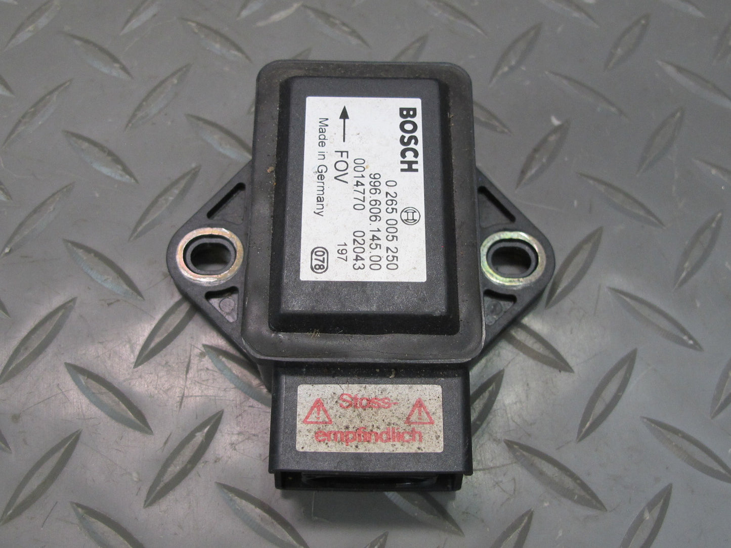 1999-2005 Porsche 911 996 YAW Turn Rate Acceleration Speed Sensor 99660614500