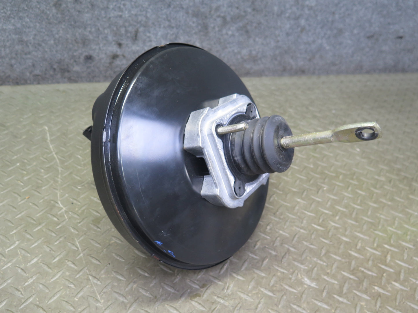 01-06 BMW E46 330ci Brake Master Cylinder Booster Fluid Reservoir 77K Miles OEM