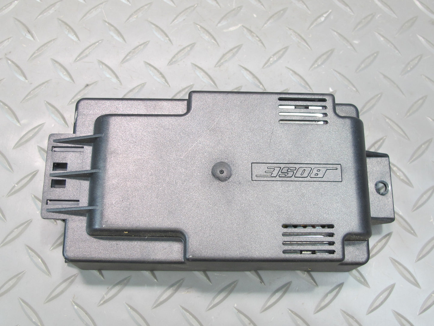 2002 Porsche 911 Carrera 996 Bose Additional Audio Amplifier AMP 99664534100