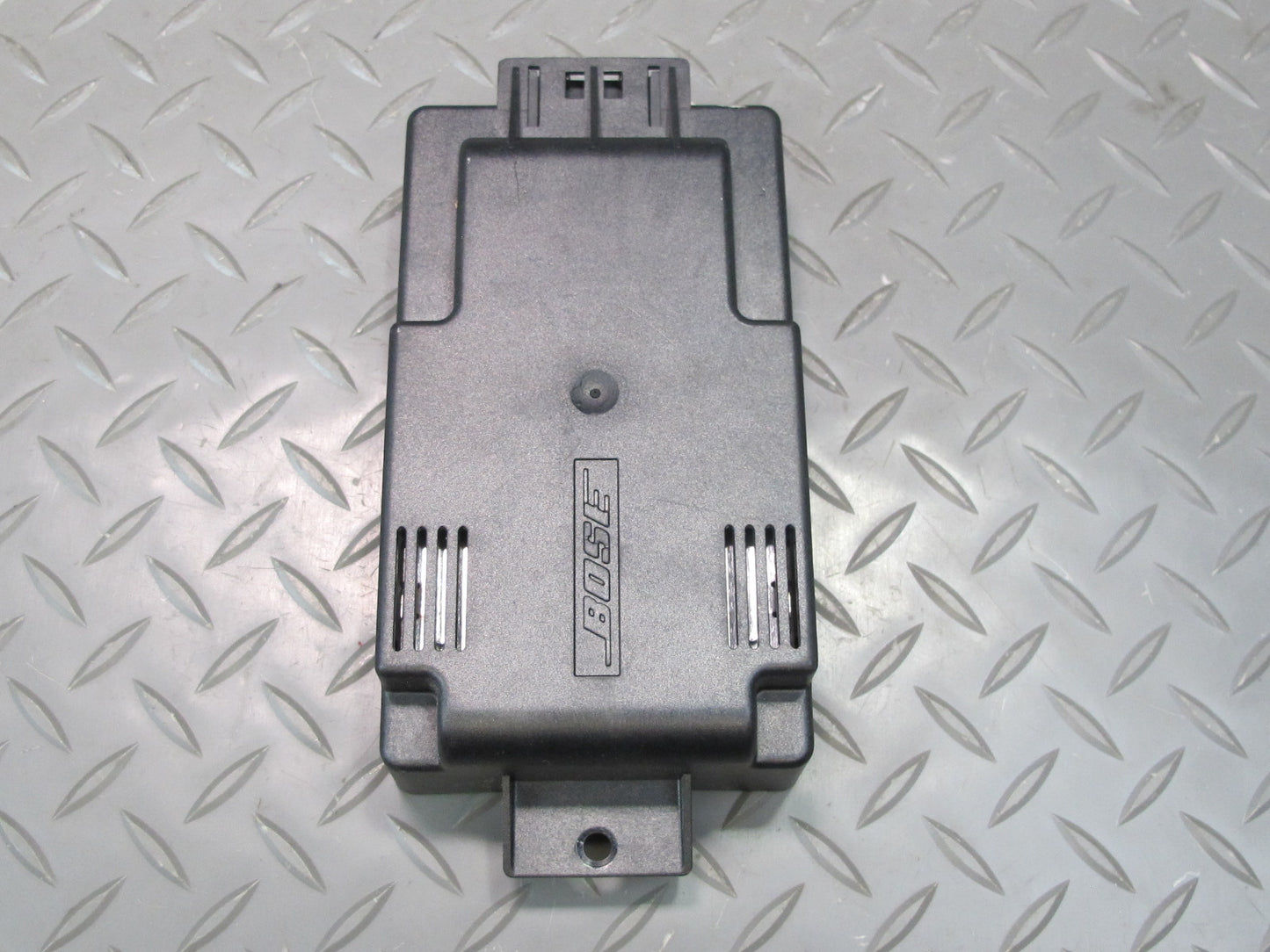 2002 Porsche 911 Carrera 996 Bose Additional Audio Amplifier AMP 99664534100