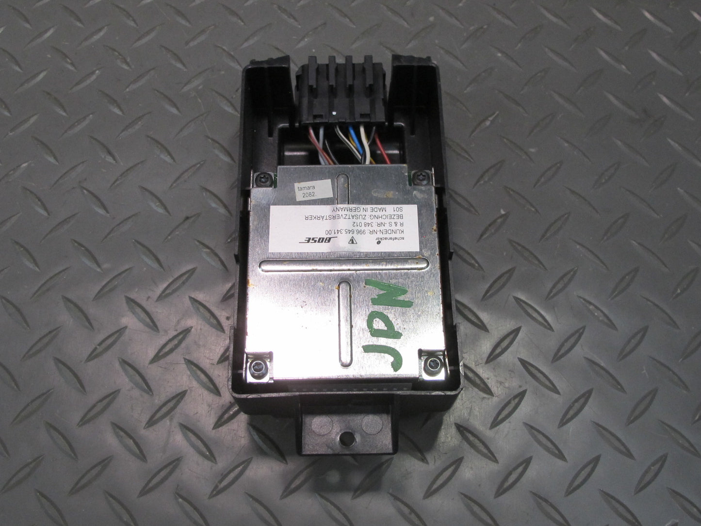 2002 Porsche 911 Carrera 996 Bose Additional Audio Amplifier AMP 99664534100
