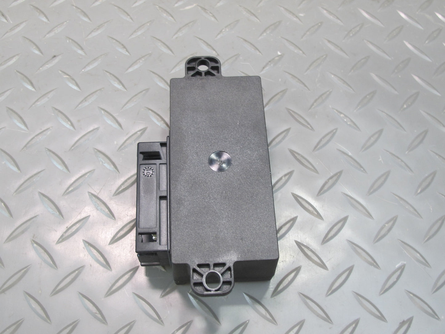 2002-2005 Porsche 911 Carrera 996 Headlight Level Control Module Unit