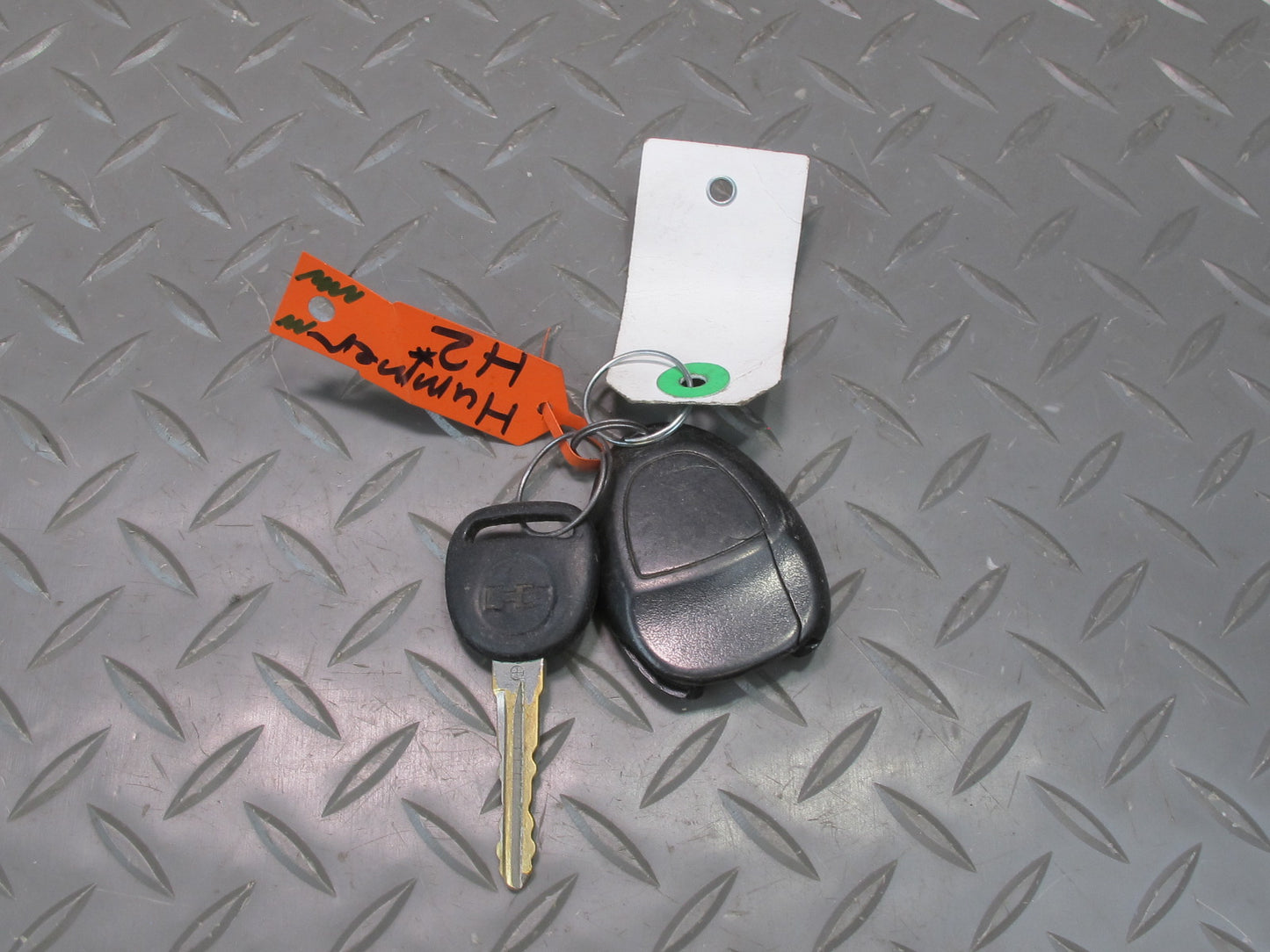 2008-2009 Hummer H2 Ignition Switch Lock Cylinder Glove Handle KEY Set