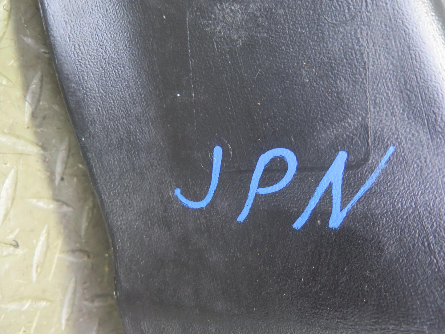 1999-2005 Porsche 911 Carrera 996 Windshield Washer Fluid Reservoir Tank w Pump