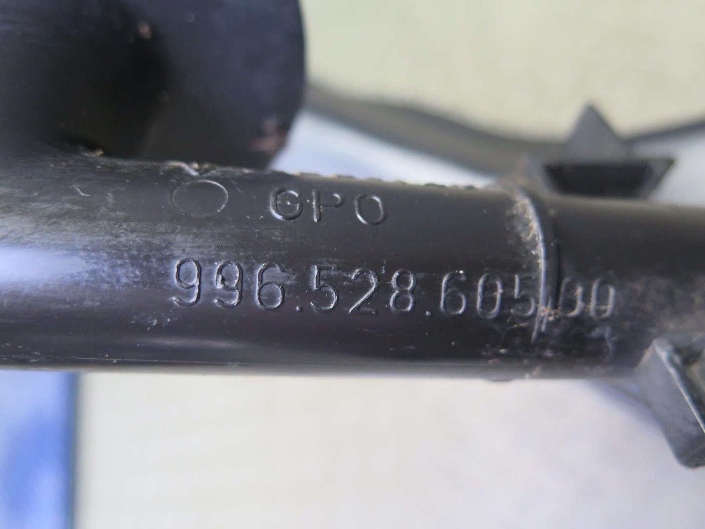 1999-2005 Porsche 911 Carrera 996 Windshield Washer Fluid Reservoir Tank w Pump