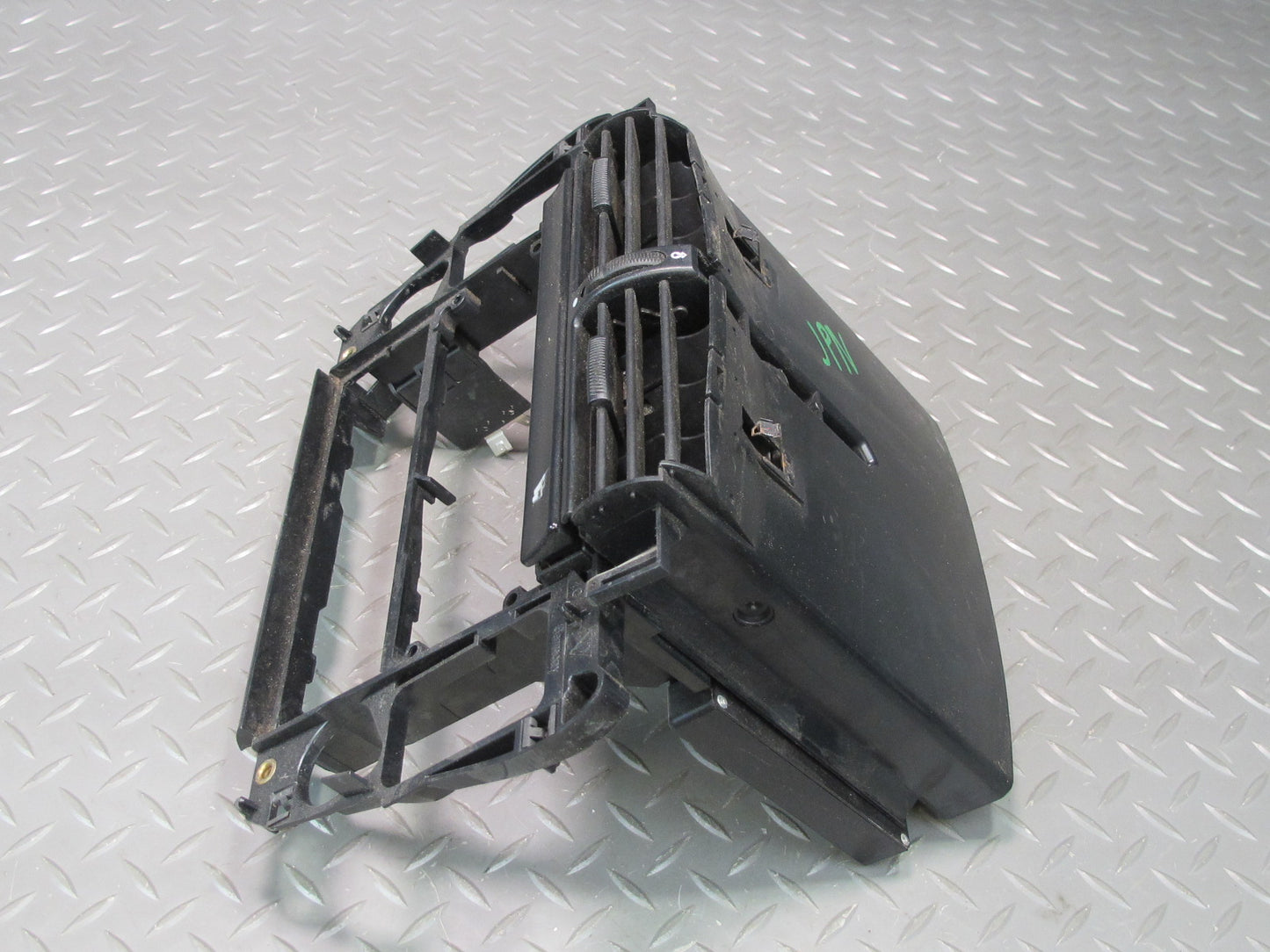 2003-2005 Porsche 911 996 Dash Center Air Vent w Support Frame Bracket