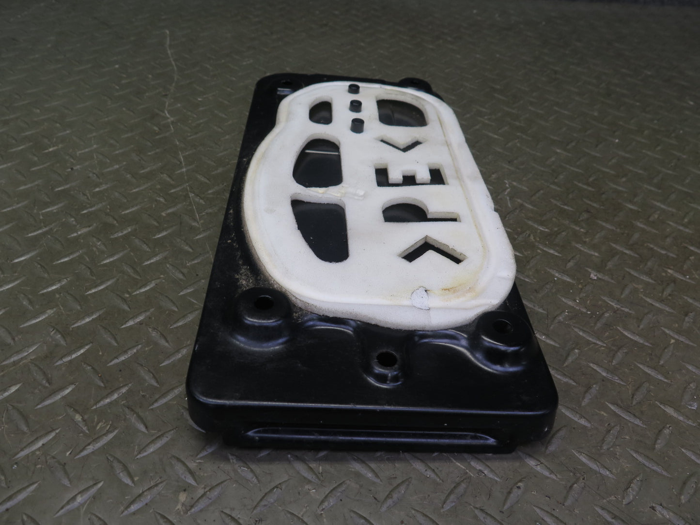 1999-2005 Porsche 911 Carrera 996 Battery Tray Holder Support Bracket