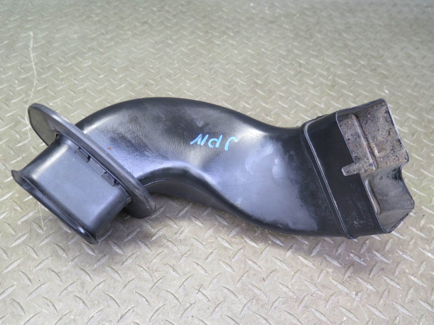 1999-2005 Porsche 911 Carrera 996 Air Intake Duct Tube Hose Line