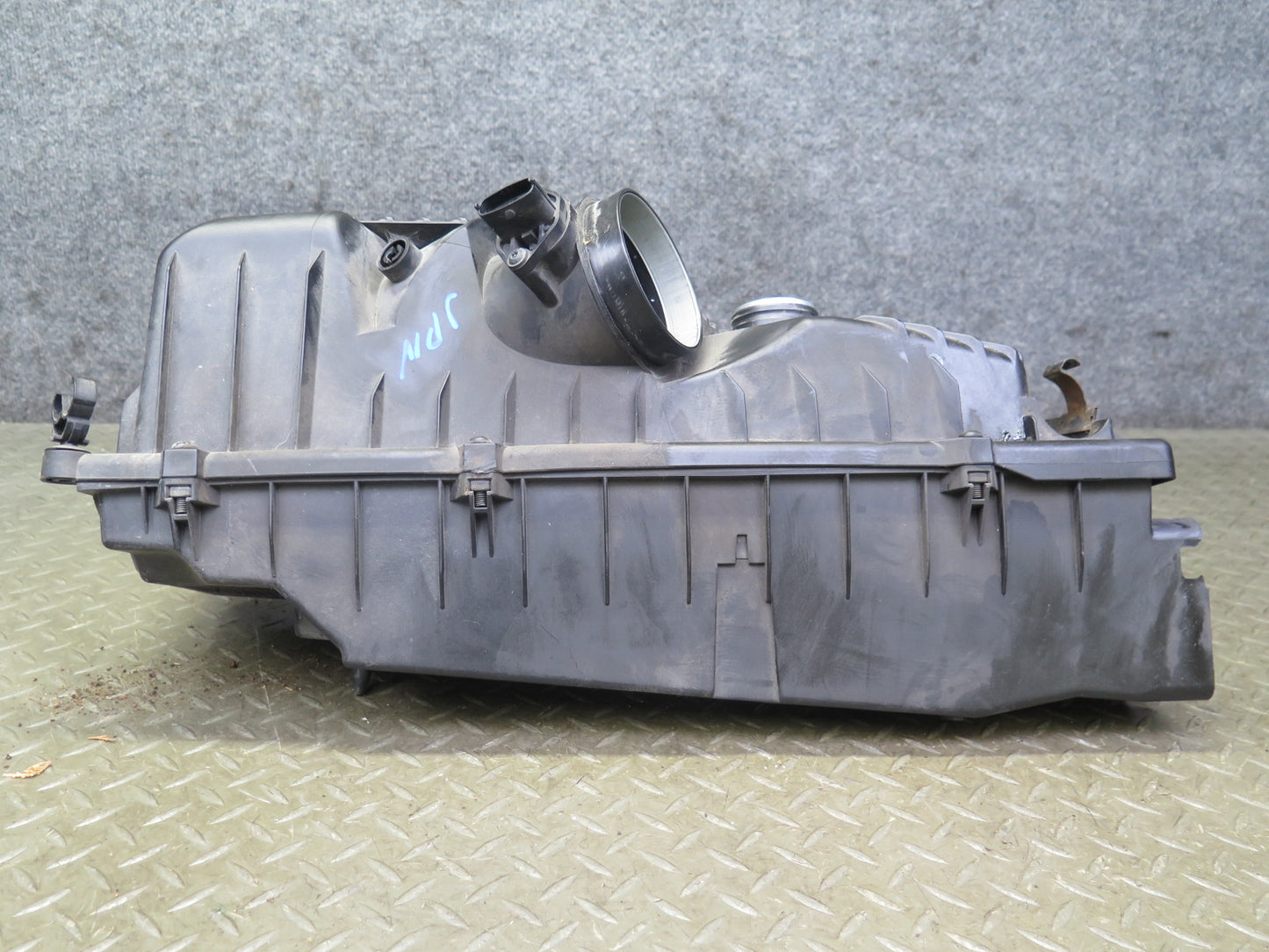 2000-2005 Porsche 911 996 Air Intake Cleaner Filter Box w MAF Sensor