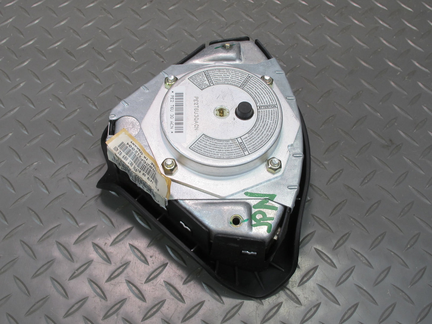 99-05 PORSCHE 911 CARRERA 996 FRONT LEFT DRIVER SIDE STEERING WHEEL SRS AIRBAG 99680308902 OEM