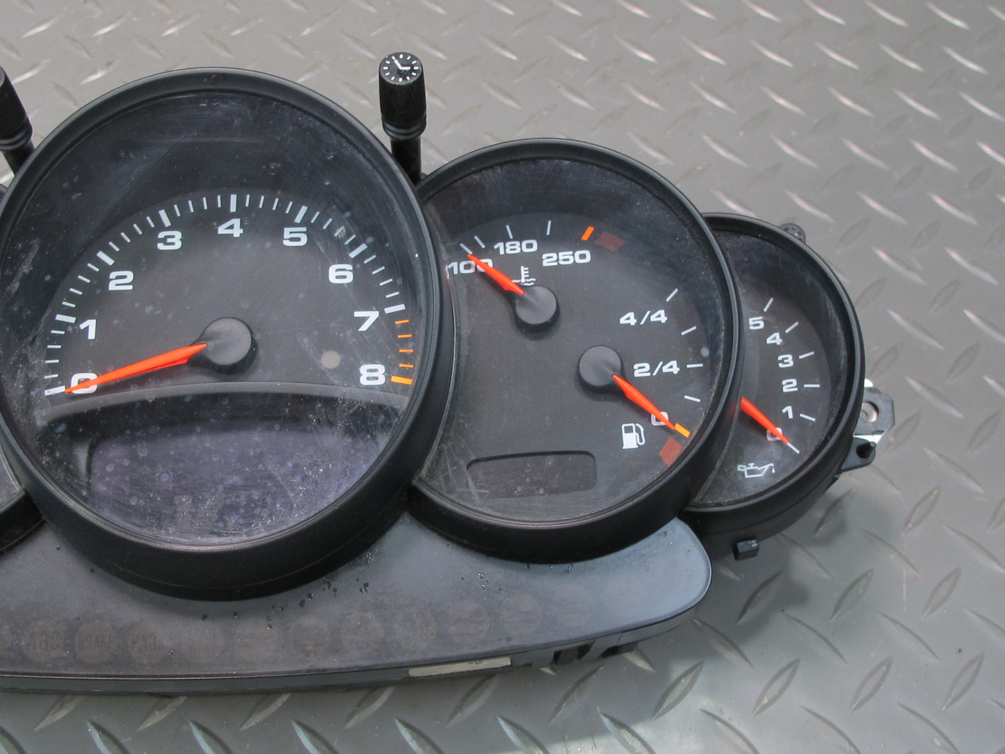 02-05 Porsche 911 Carrera 4 996 3.6L AWD MT Instrument Cluster Gauge Speedometer