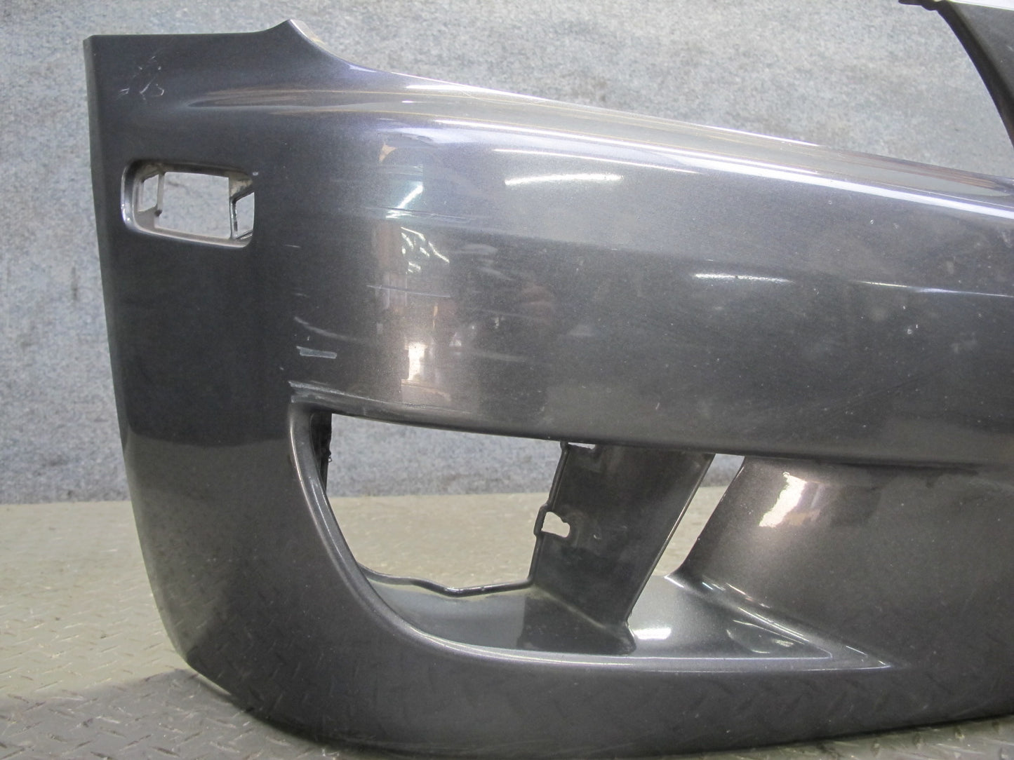 01-05 Lexus IS300 JCE10L Sedan Front Bumper Cover Graphite Gray OEM