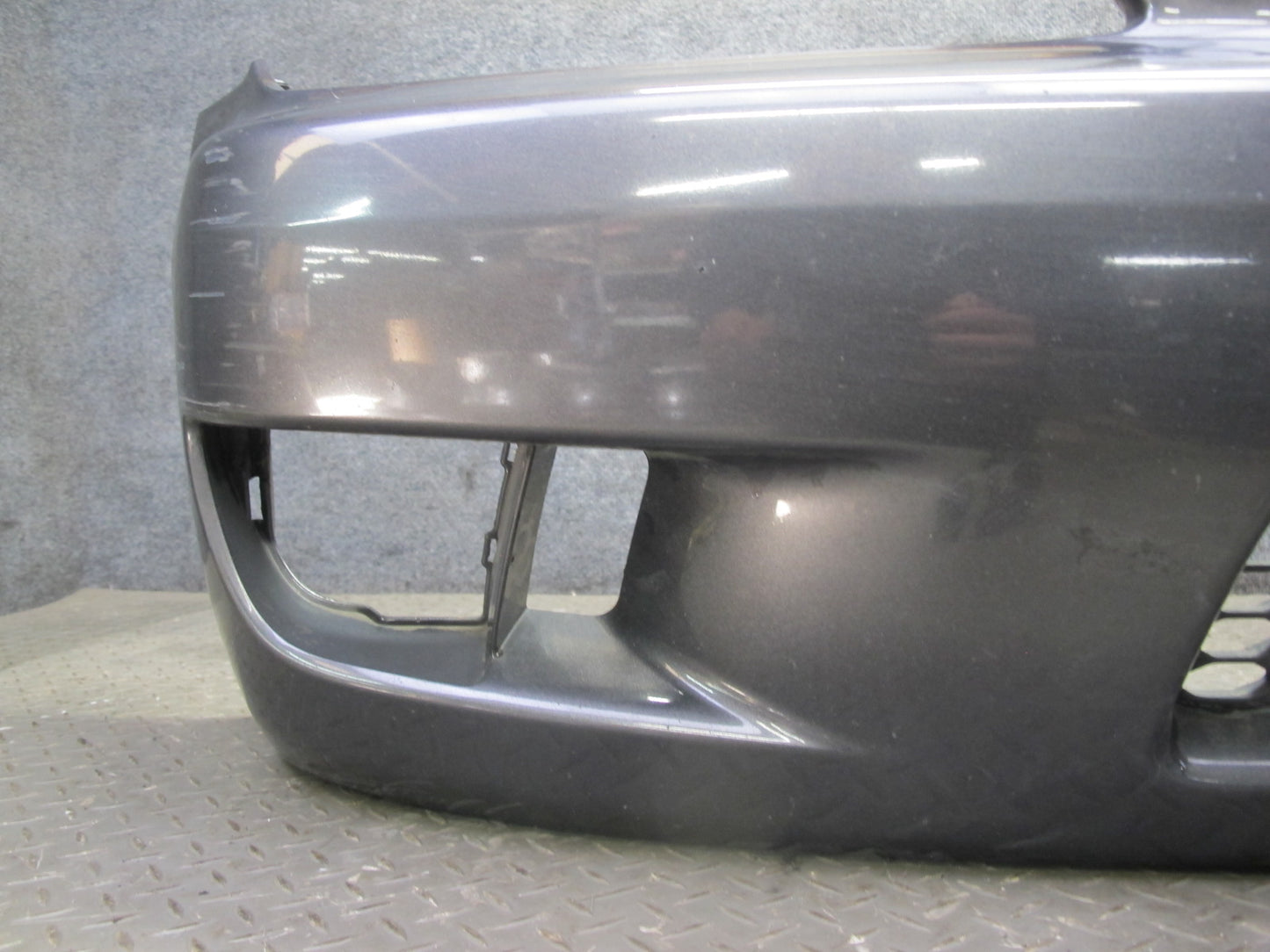 01-05 Lexus IS300 JCE10L Sedan Front Bumper Cover Graphite Gray OEM