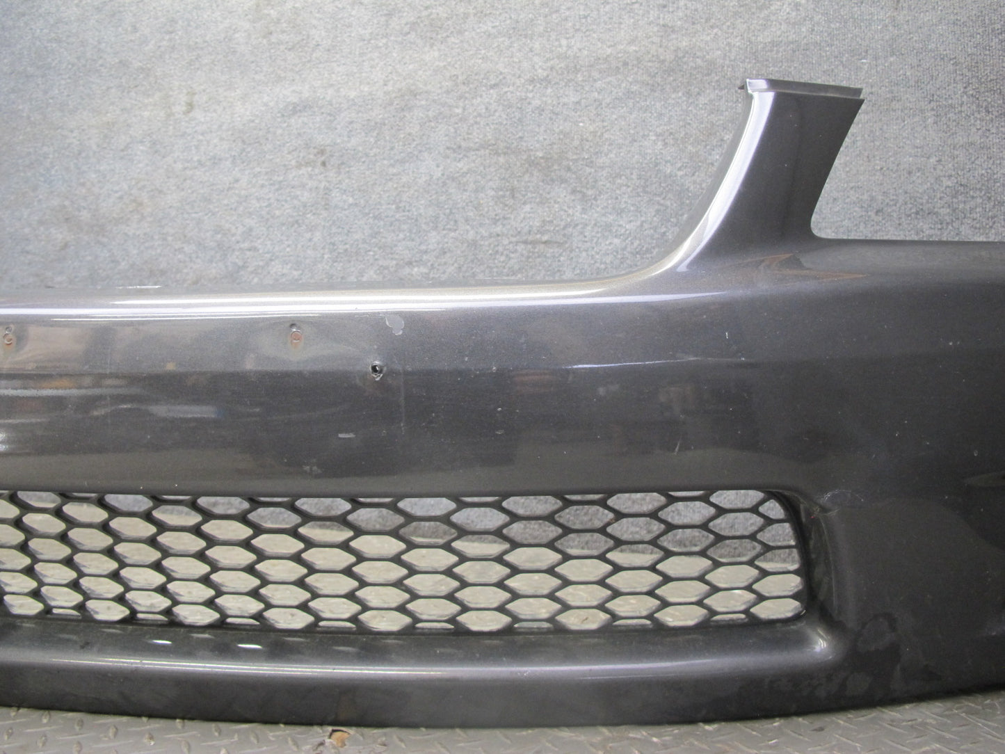 01-05 Lexus IS300 JCE10L Sedan Front Bumper Cover Graphite Gray OEM
