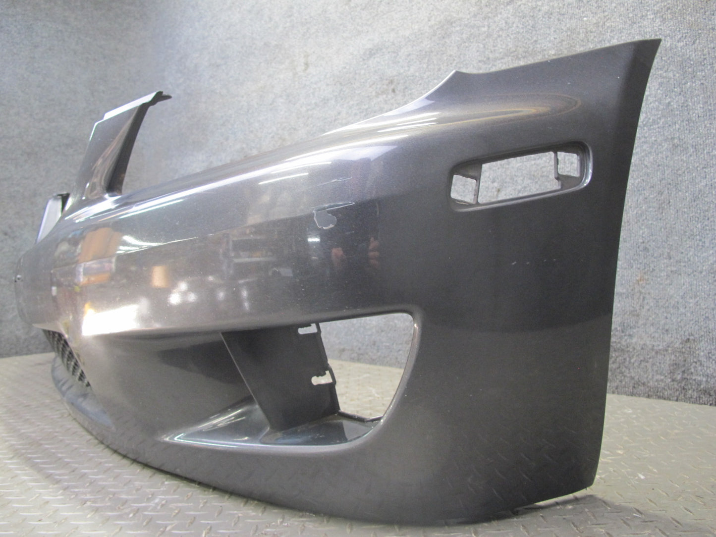 01-05 Lexus IS300 JCE10L Sedan Front Bumper Cover Graphite Gray OEM