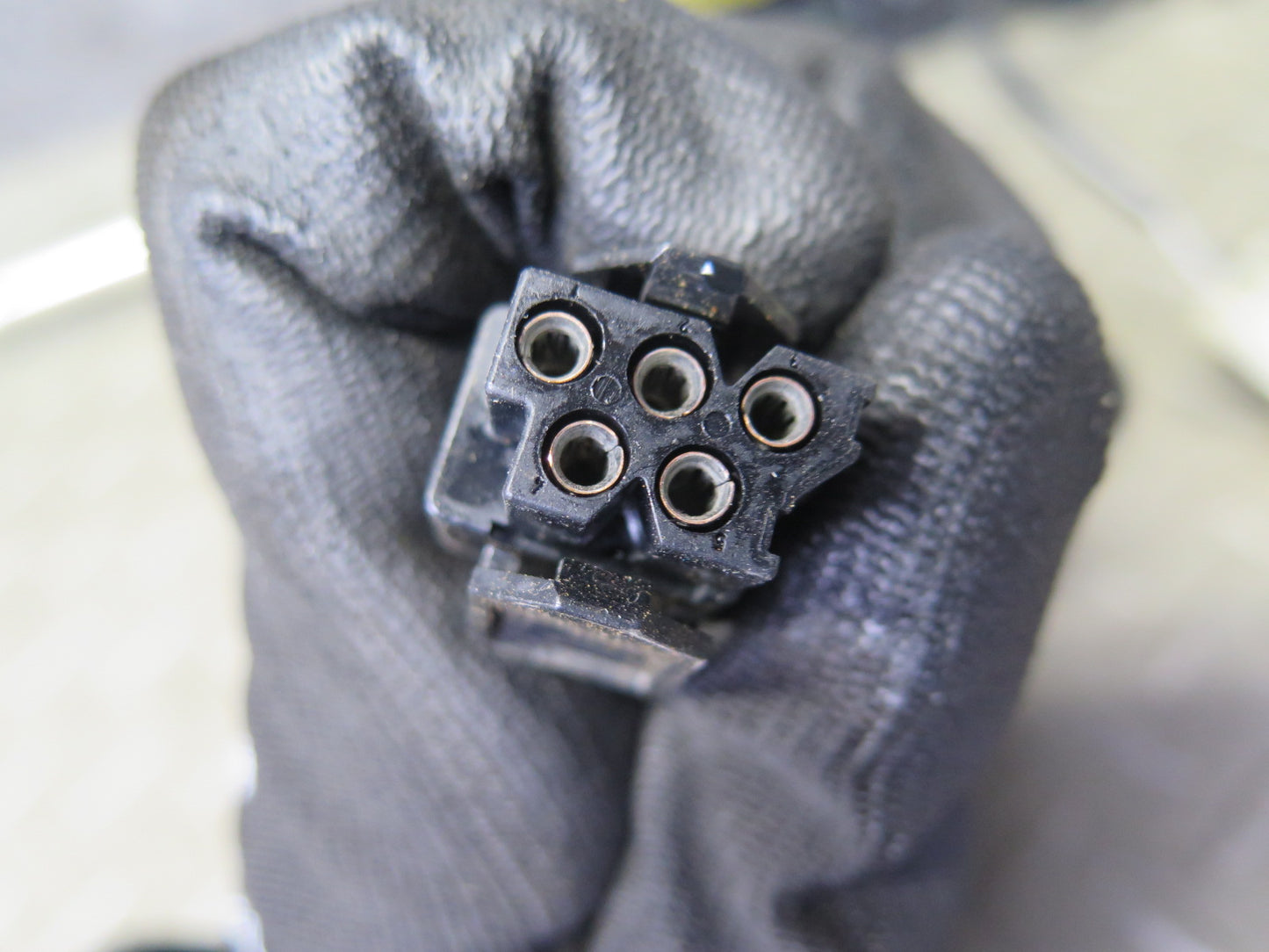 1999-2005 Porsche 911 Carrera 996 Convert TOP Roof Lock Latch Drive Motor Assy