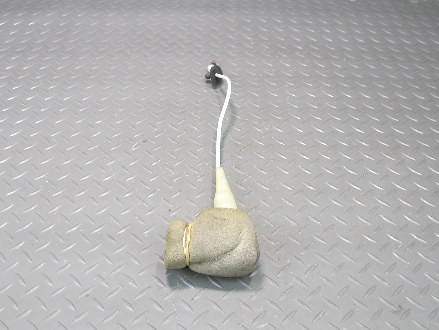 1999-2005 Porsche 911 Carrera 996 Front Hood Lock Latch Actuator