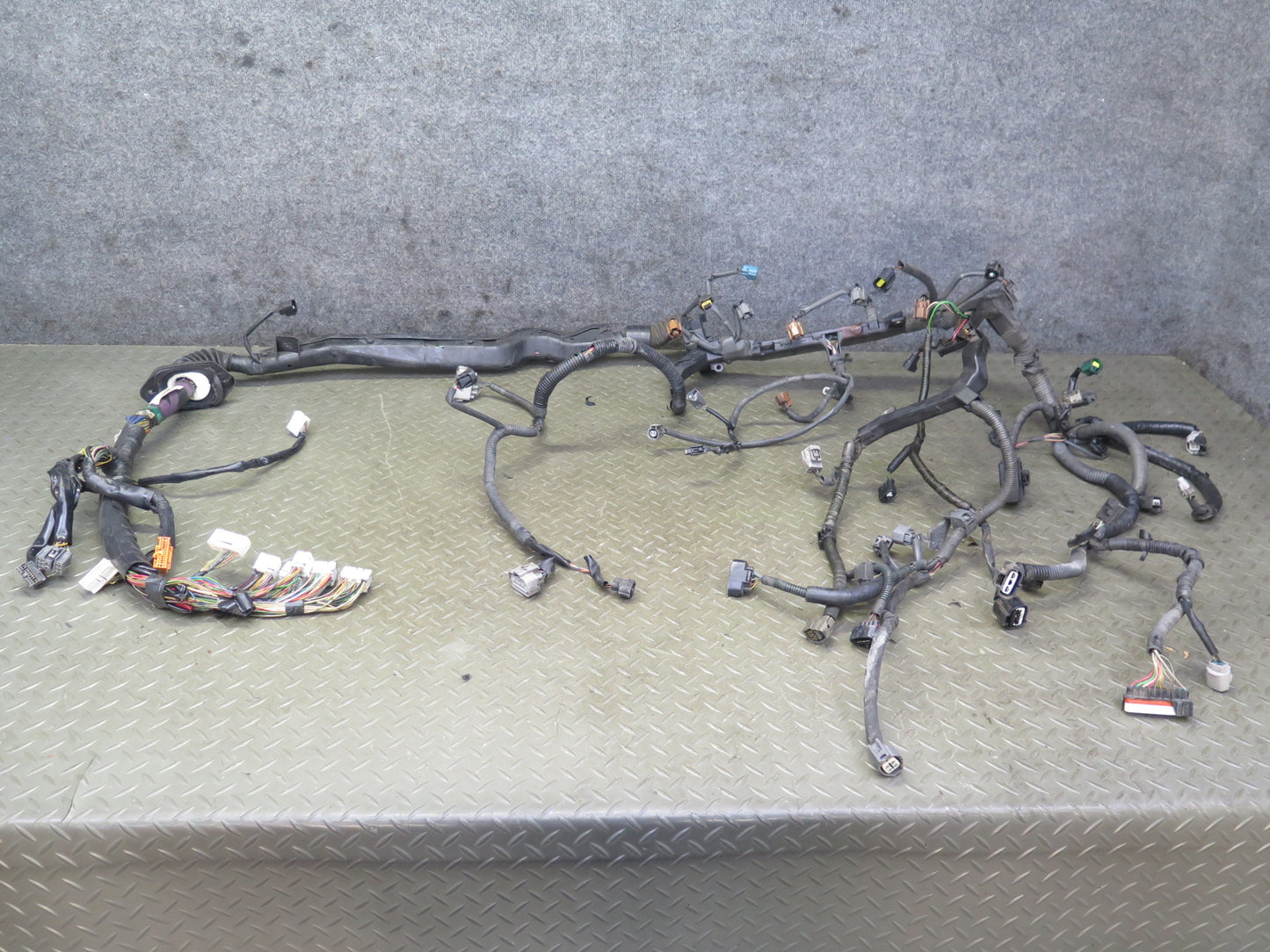 98-00 Lexus JZZ31L SC300 2JZGE A/T Engine Wire Wiring Harness 82121-24780 OEM