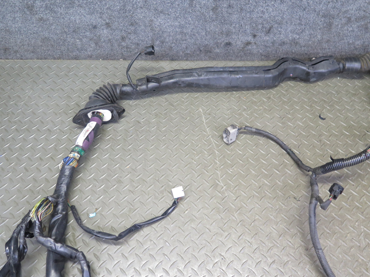 98-00 Lexus JZZ31L SC300 2JZGE A/T Engine Wire Wiring Harness 82121-24780 OEM