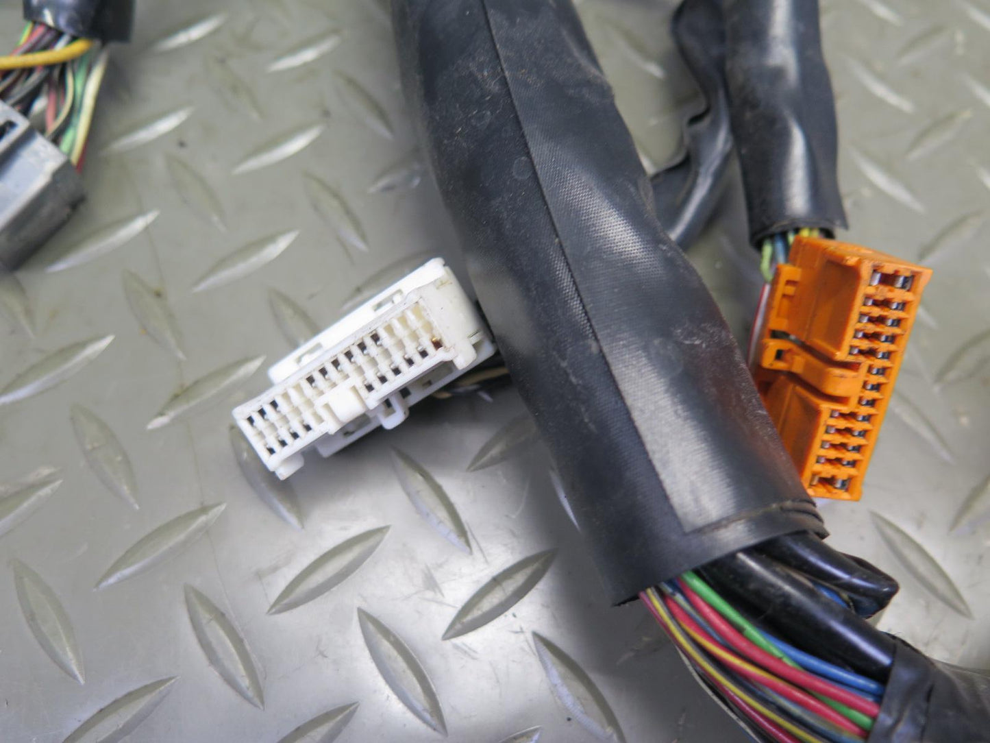 98-00 Lexus JZZ31L SC300 2JZGE A/T Engine Wire Wiring Harness 82121-24780 OEM