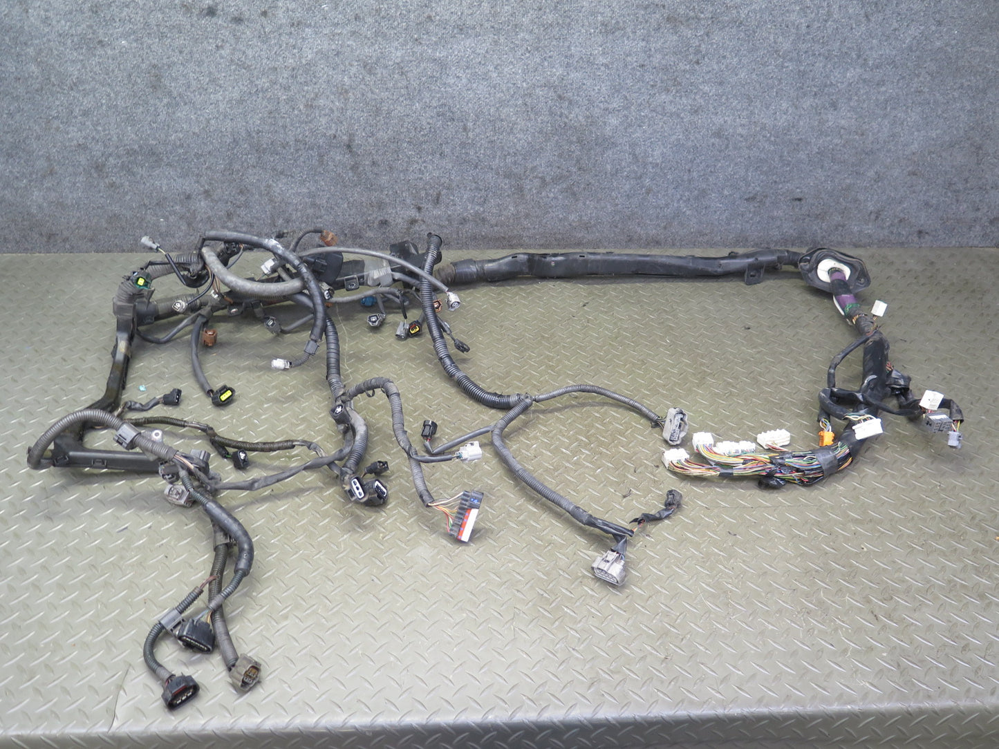 98-00 Lexus JZZ31L SC300 2JZGE A/T Engine Wire Wiring Harness 82121-24780 OEM