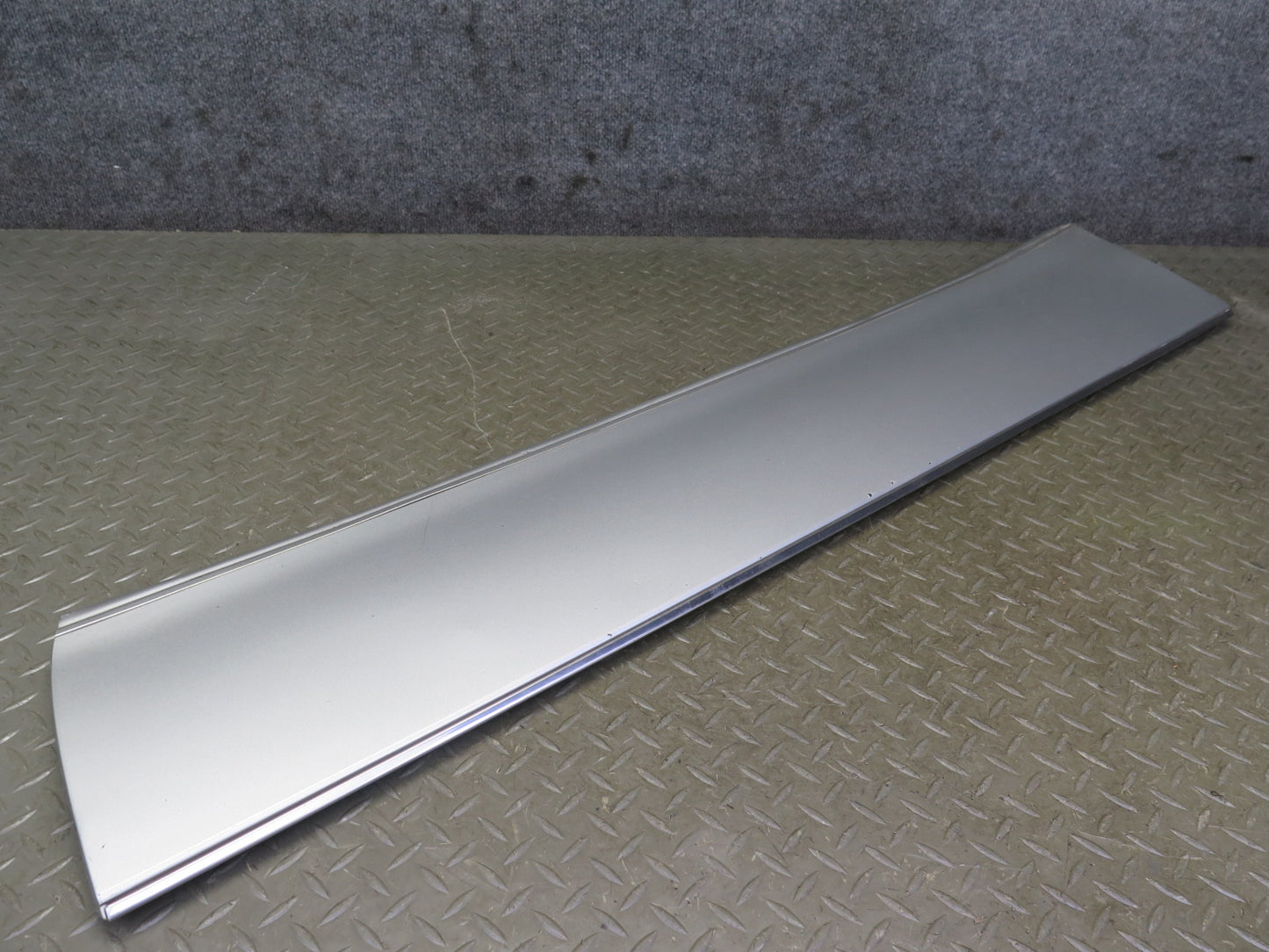 98-05 Lexus GS400 GS430 GS300 Set of 2 Front & Rear Right Door Moulding Trim OEM